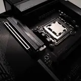 Foto 3: Mainboard mit Prozessorsockel